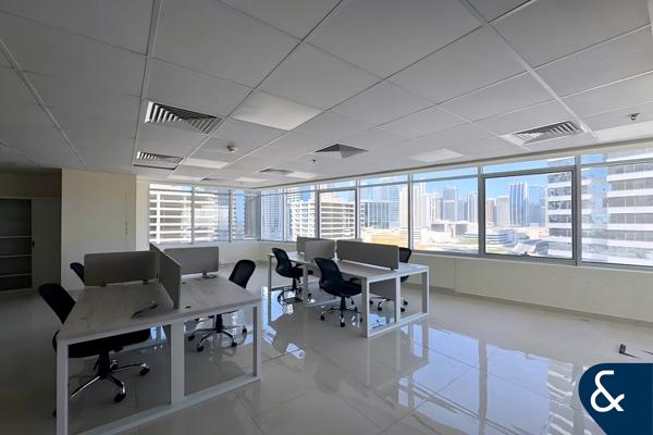 Vacant | Below Market | Walk to Metro