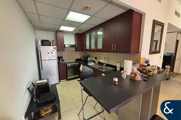 Marina View | Mid Floor | Corner Unit