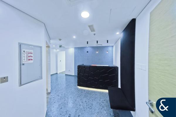 Spacious | Premium Fit Out | Corporate Office