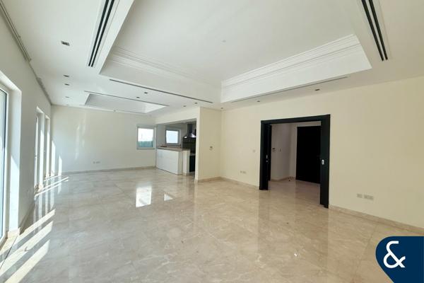 Backs Greenbelt | Private Pool | Upgraded