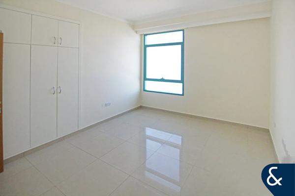 Large Layout | Full Sea view | Vacant Now