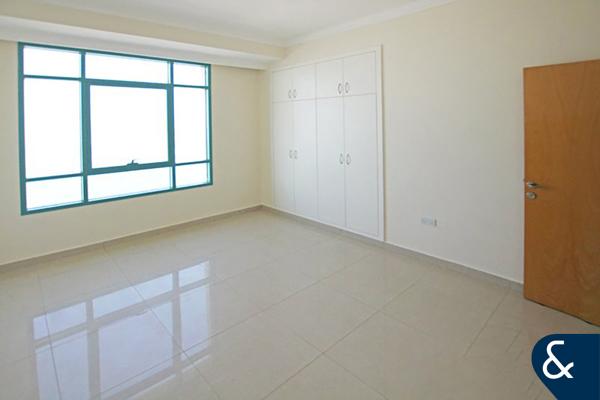 Large Layout | Full Sea view | Vacant Now