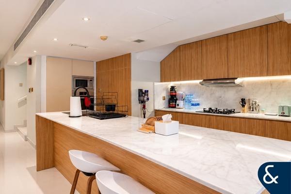 Upgraded Villa | 3 Bed + Maids | Private Pool