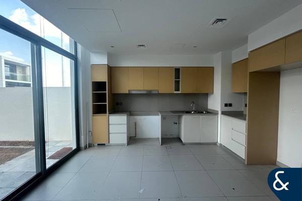 Available I 4 Bedrooms I Internal location