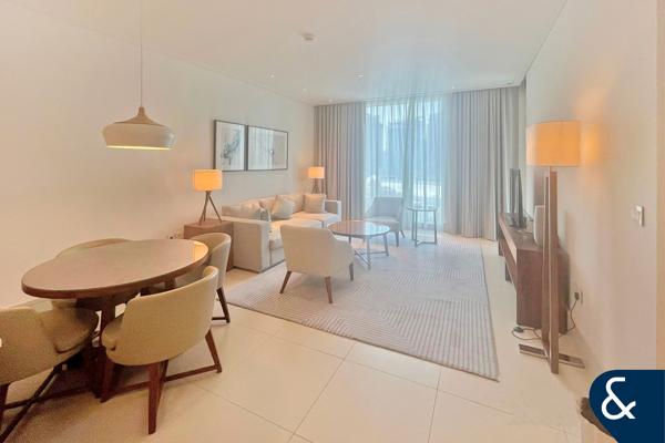 Luxury Living | Vacant Now | Furnished