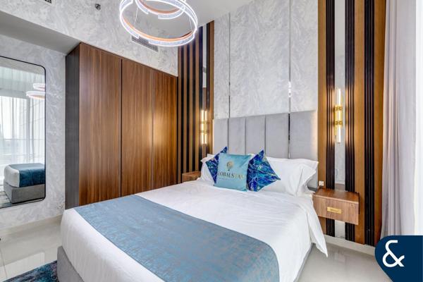 Canal View | High Floor | Large Balcony