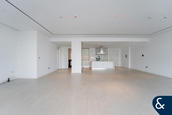 1 Bedroom | Community Facing | Unfurnished
