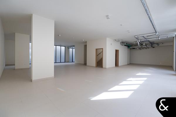 Lagoon View | Brand New | 5 Bedroom