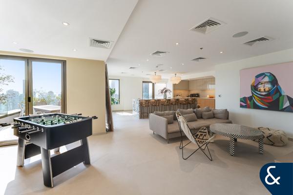 Upgraded | Full Sea View | Private Pool
