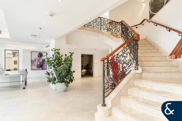 Upgraded | Full Sea View | Private Pool