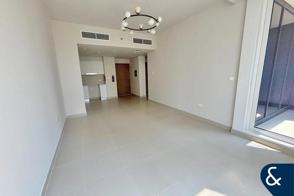 Chiller Free | Park & Water View | Low Floor