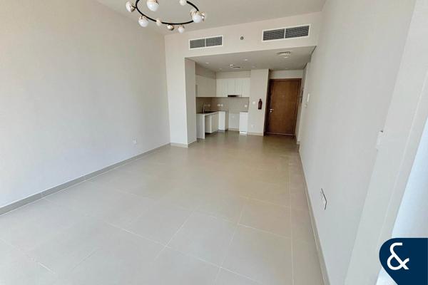 Chiller Free | Park & Water View | Low Floor