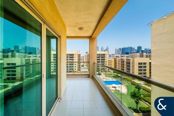 Prime Location | 2 Bedrooms | Pool View