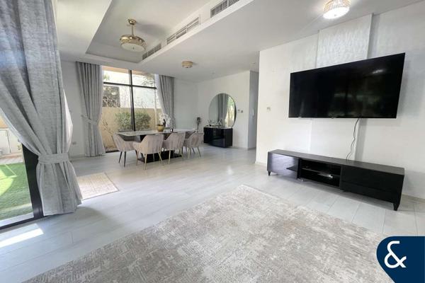 Large Plot | Furnish/Unfurnish | Park Backing