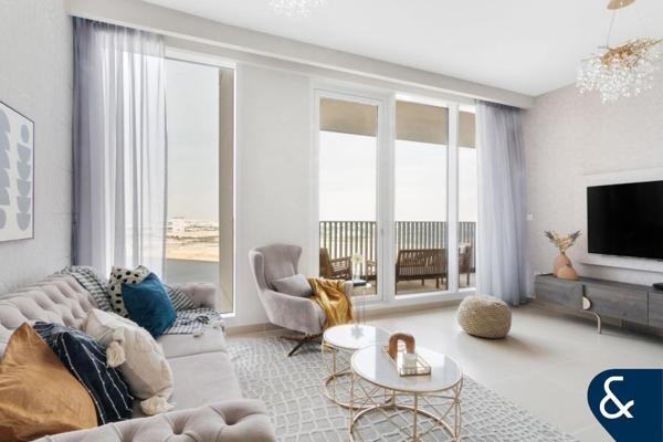 Large Balcony | Prime Location | Vacant Oct