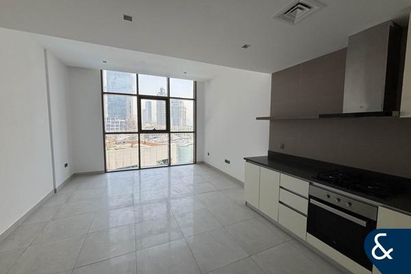Stunning Views | Unfurnished | 1 Bedroom