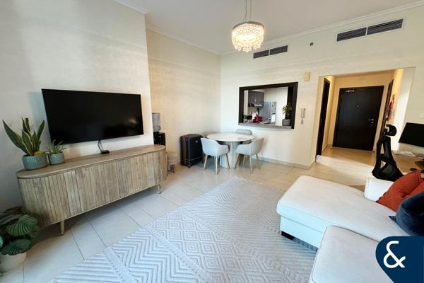 1 Bedroom | Unfurnished | Partial Sea View