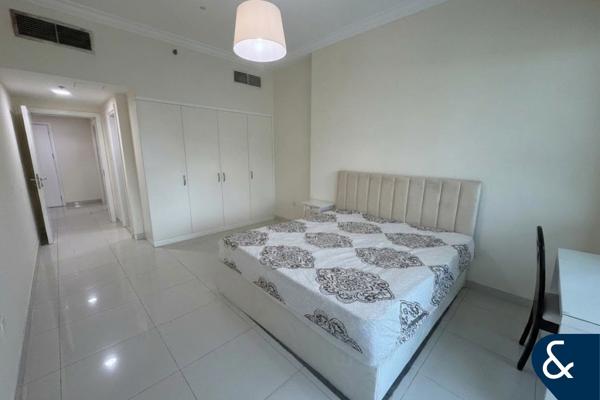 Large One Bedroom  |   Marina & Burj Views