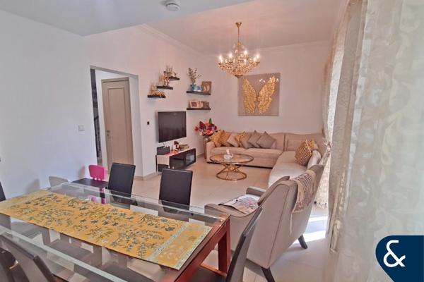 Single Row | Close to Pool and Park | Type A
