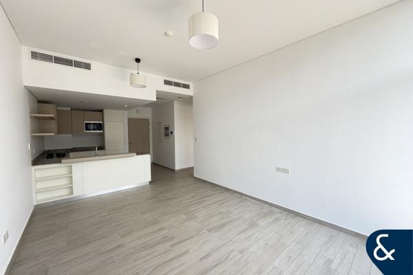 2 bedroom | Unfurnished | Chiller free