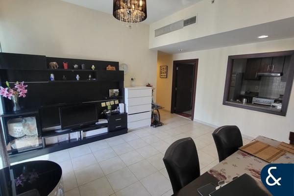 Vacant | Sea View | Spacious Layout