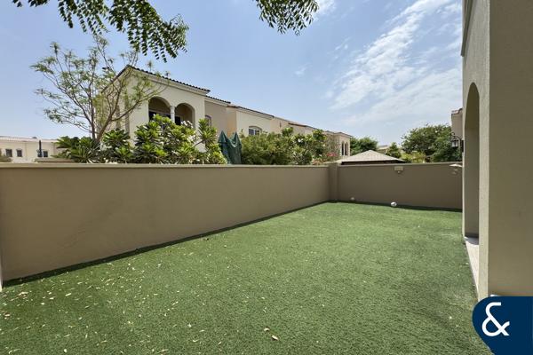 Vacant | Landscaped | Type B End unit