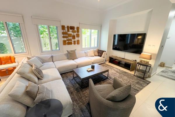 Rare Extended 3 Bed | Corner Plot| Landscaped