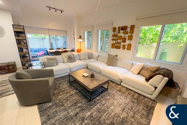Rare Extended 3 Bed | Corner Plot| Landscaped