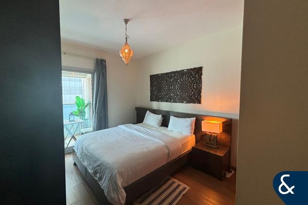 Upgraded | Vacant On Transfer | 1 Bedroom