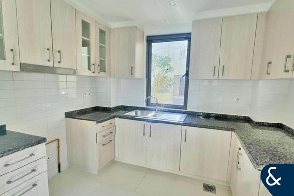 Corner Plot | 3 Bedroom + Study | Type B