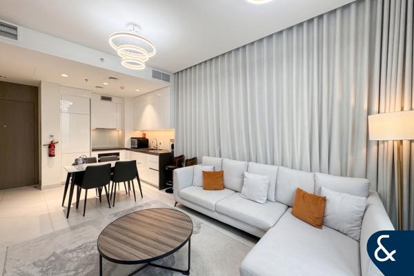 Corner Unit | Gym in Building | Upgraded