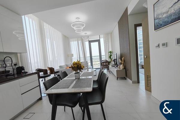 Gated Lagoon | Corner | Gym in Building