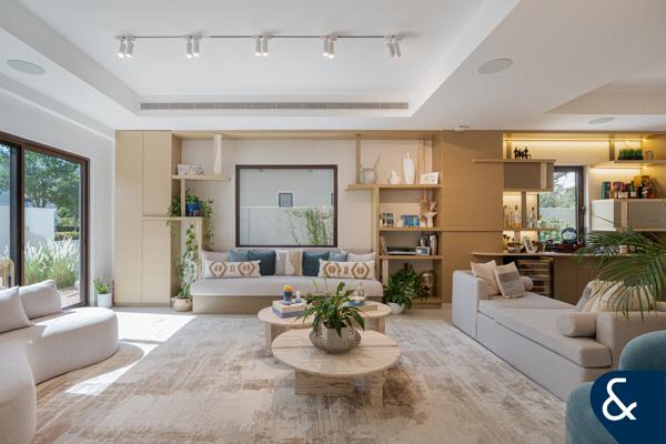 Fully Upgraded | Extended | Furnished