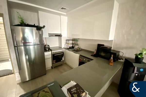 Modern 2-Bed | Flexible Cheques | Spacious