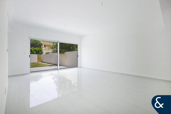 Vacant | 3M | Fully Renovated | Extended