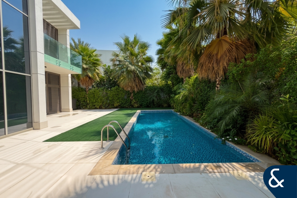 Private Pool | 5 Bed | Upgraded Throughout