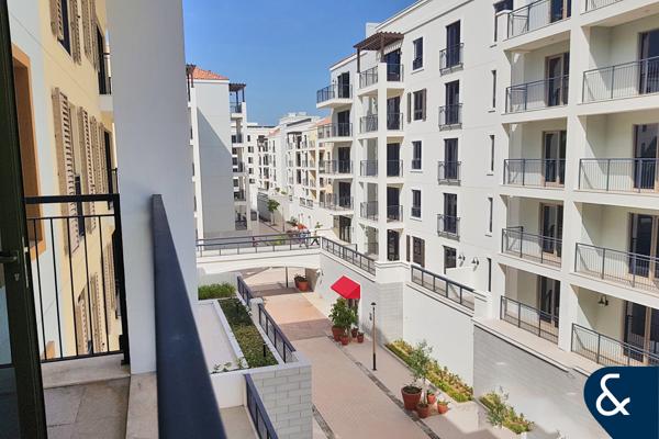 Port De La mer| One Bedroom | Beach Access