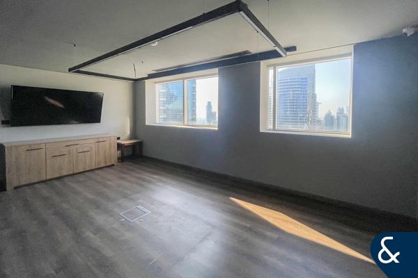Burj Khalifa Views | High Floor | 3 Cabins
