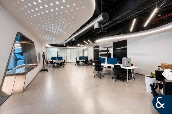 Premium HQ  | Turnkey | Bespoke Finish