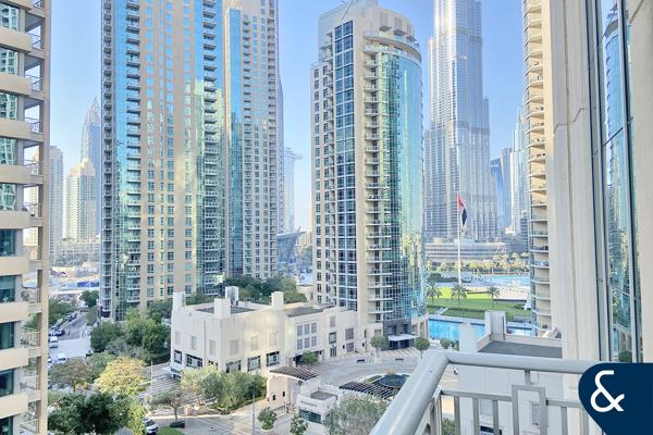 Burj Khalifa View | Spacious | 2 Balconies