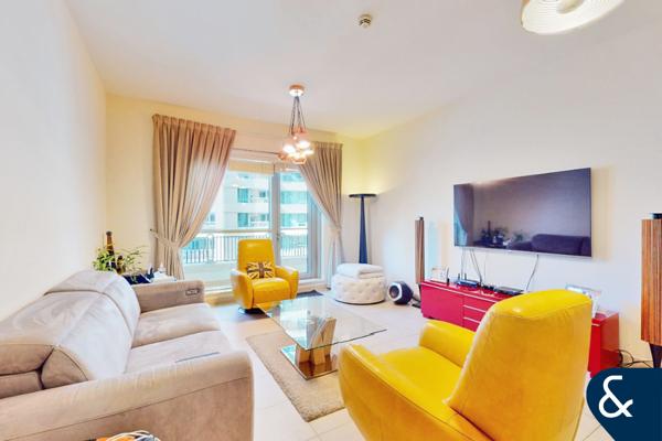 Burj Khalifa View | Spacious | 2 Balconies