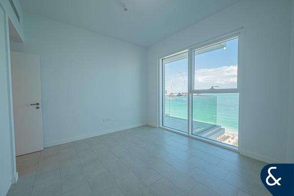 La Vie | Sea Views | Direct Beach Access