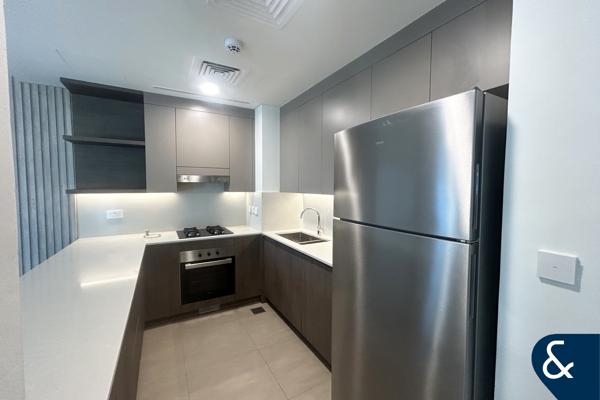 Single Row | Close to Amenities | Media Wall