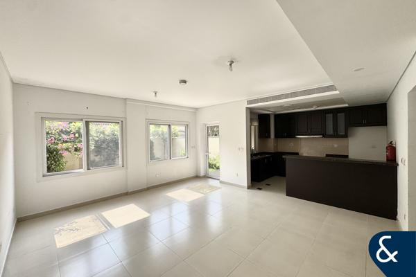 Vacant | Landscaped | 3 bed + maids