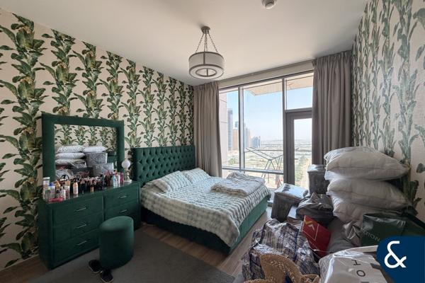 Modern 2 Bed | Canal View | Vastu Compliant