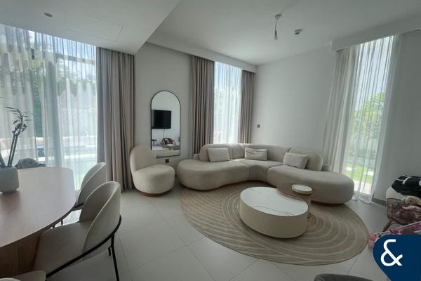 4 Bedroom | Unfurnished | Open Plan Living