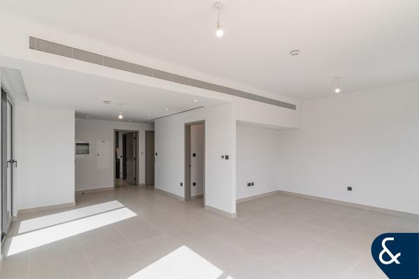 Exclusive Unit | Closed Kitchen | Landscaped