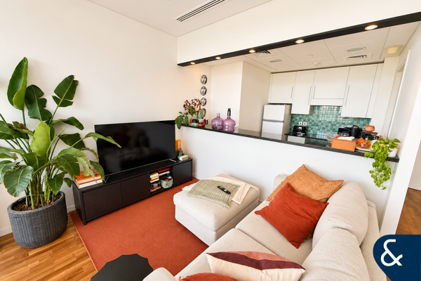 Available NOW | Furnished | DIFC View