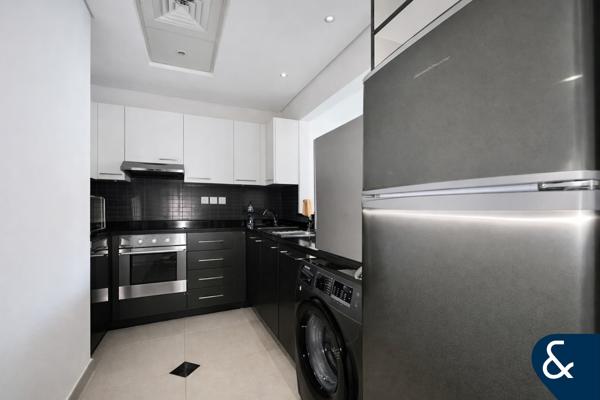 1 Bedroom | Excellent Location | Marina View