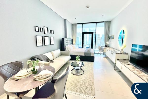 Designers Choice | Luxurious | Canal views